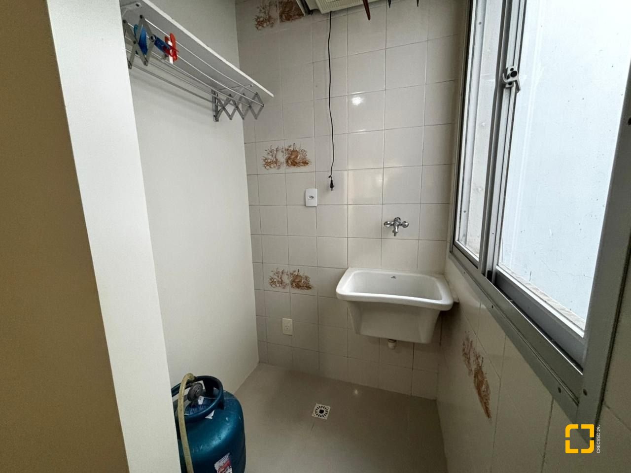 Apartamento com 90m², 4 quartos (sendo 1 suíte), 1 garagem, no bairro Centro em Florianópolis