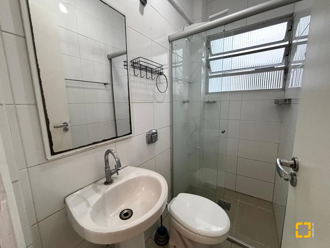 Apartamento com 90m², 4 quartos (sendo 1 suíte), 1 garagem, no bairro Centro em Florianópolis