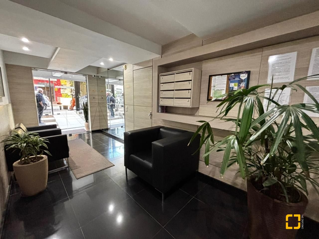 Apartamento com 90m², 4 quartos (sendo 1 suíte), 1 garagem, no bairro Centro em Florianópolis