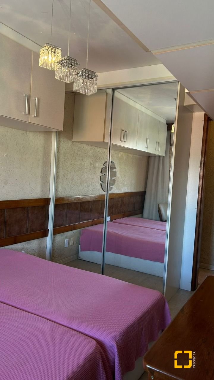 Apartamento com 47m², 1 quarto, 1 garagem, no bairro Canasvieiras em Florianópolis