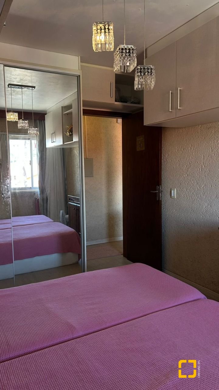 Apartamento com 47m², 1 quarto, 1 garagem, no bairro Canasvieiras em Florianópolis
