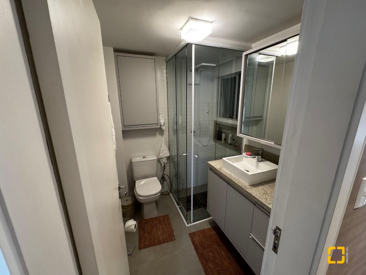 Apartamento com 99m², 4 quartos (sendo 1 suíte), 1 garagem, no bairro Trindade em Florianópolis