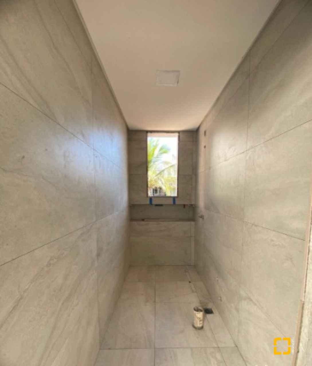 Casa com 231m², 6 quartos (sendo 3 suítes), 2 garagens, no bairro Campeche em Florianópolis