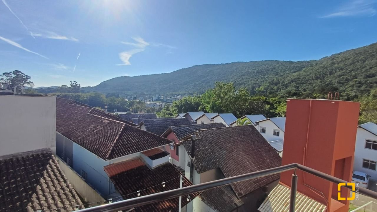 Casa de Condomínio com 148m², 2 quartos (sendo 1 suíte), 2 garagens, no bairro Santo Antônio de Lisboa em Florianópolis