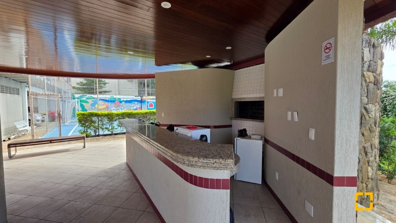 Apartamento com 71m², 3 quartos (sendo 1 suíte), 1 garagem, no bairro Trindade em Florianópolis