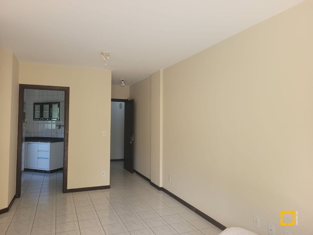 Apartamento com 79m², 4 quartos (sendo 1 suíte), 1 garagem, no bairro Saco Grande em Florianópolis