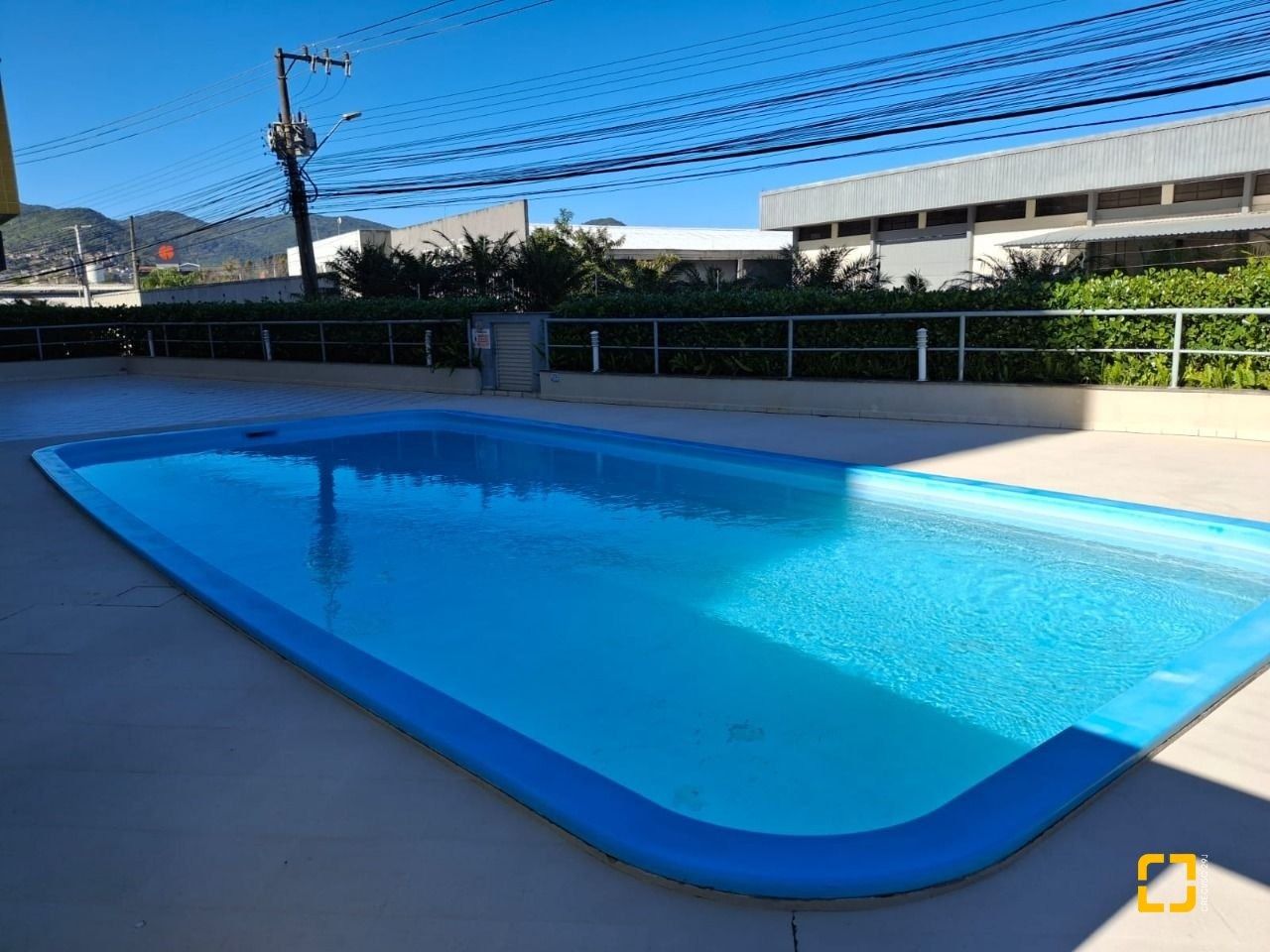 Apartamento com 79m², 4 quartos (sendo 1 suíte), 1 garagem, no bairro Saco Grande em Florianópolis