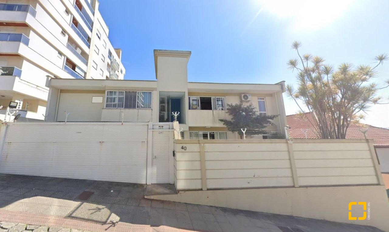 Terreno com 435m², no bairro Carvoeira em Florianópolis