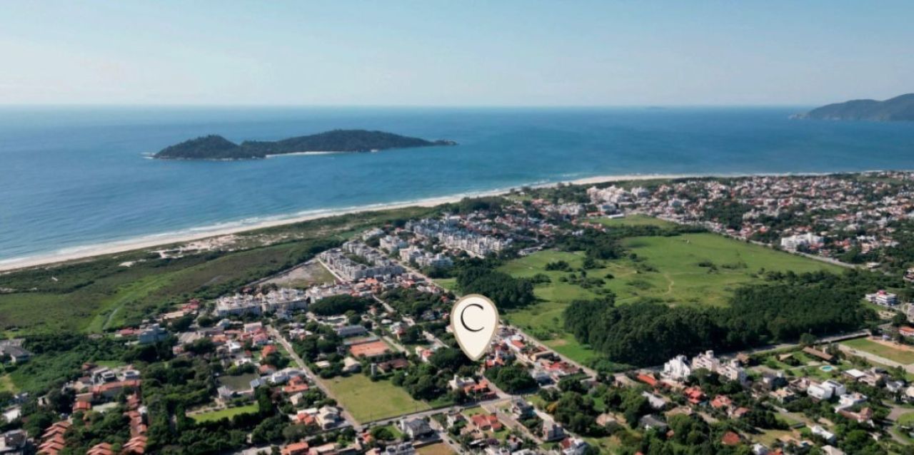 Loft com 64m², 2 quartos (sendo 1 suíte), 1 garagem, no bairro Campeche em Florianópolis