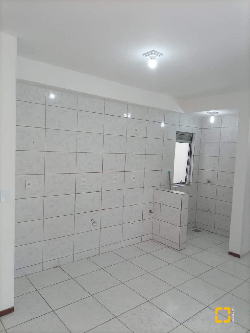 Apartamento com 52m², 2 quartos, 1 garagem, no bairro São Sebastião em Palhoça