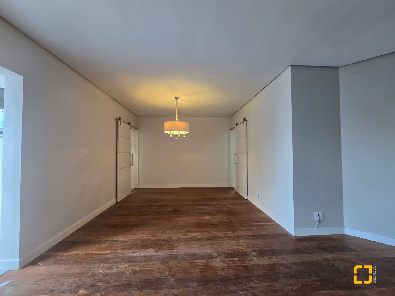 Apartamento com 125m², 4 quartos (sendo 1 suíte), 1 garagem, no bairro Centro em Florianópolis