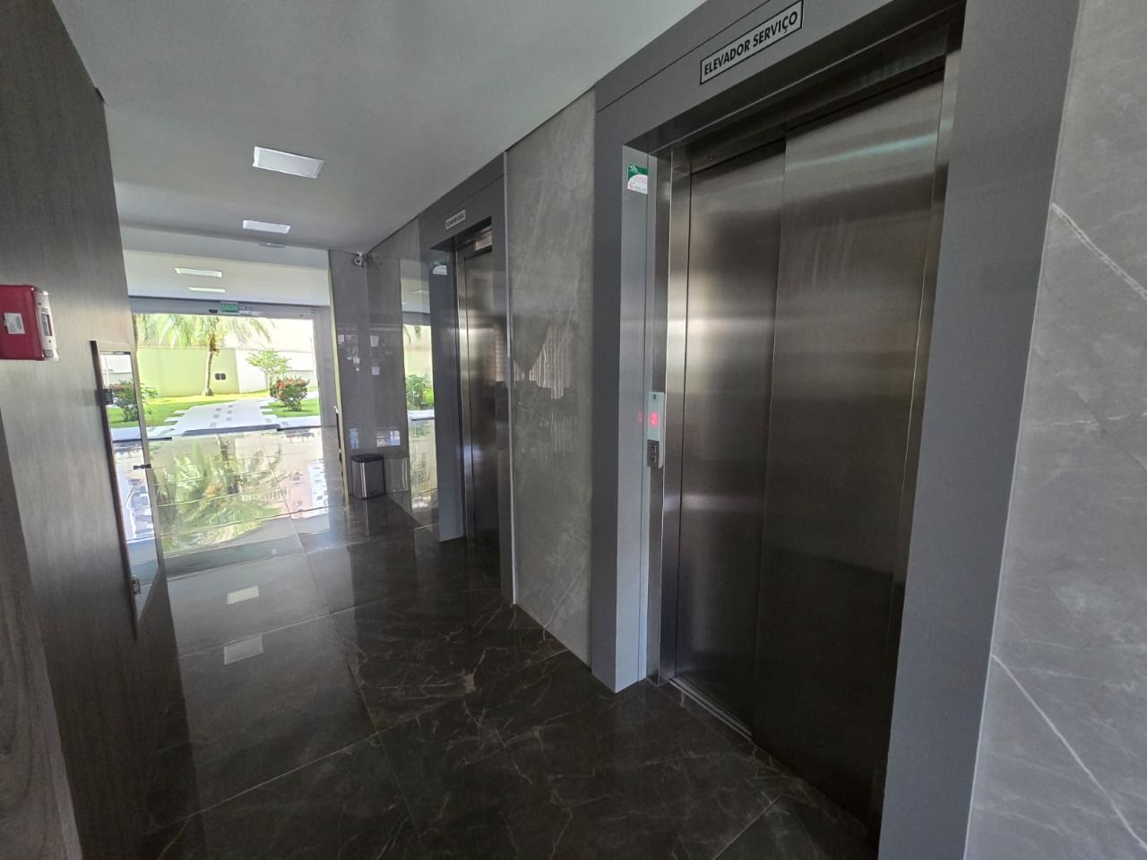 Apartamento com 125m², 4 quartos (sendo 1 suíte), 1 garagem, no bairro Centro em Florianópolis