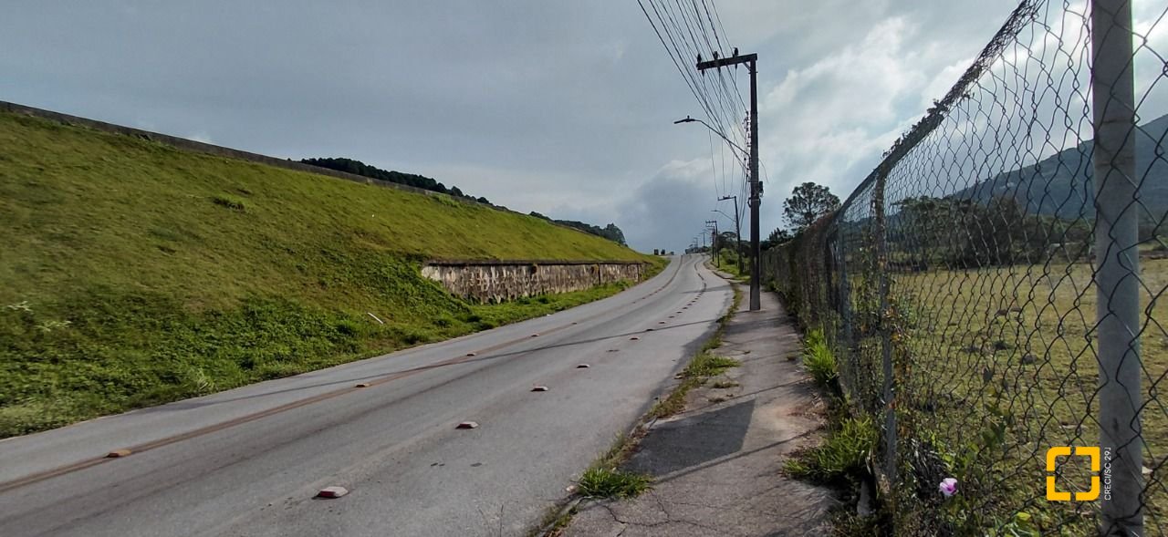 Terreno com 3506m², no bairro Enseada do Brito (Ens Brito) em Palhoça
