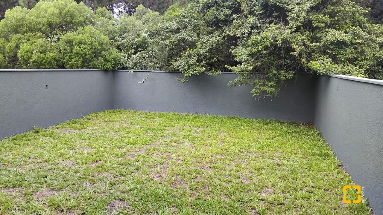 Casa com 93m², 4 quartos (sendo 1 suíte), 1 garagem, no bairro Rio Vermelho em Florianópolis