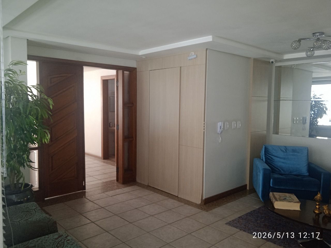 Apartamento com 60m², 3 quartos (sendo 1 suíte), 1 garagem, no bairro Estreito em Florianópolis