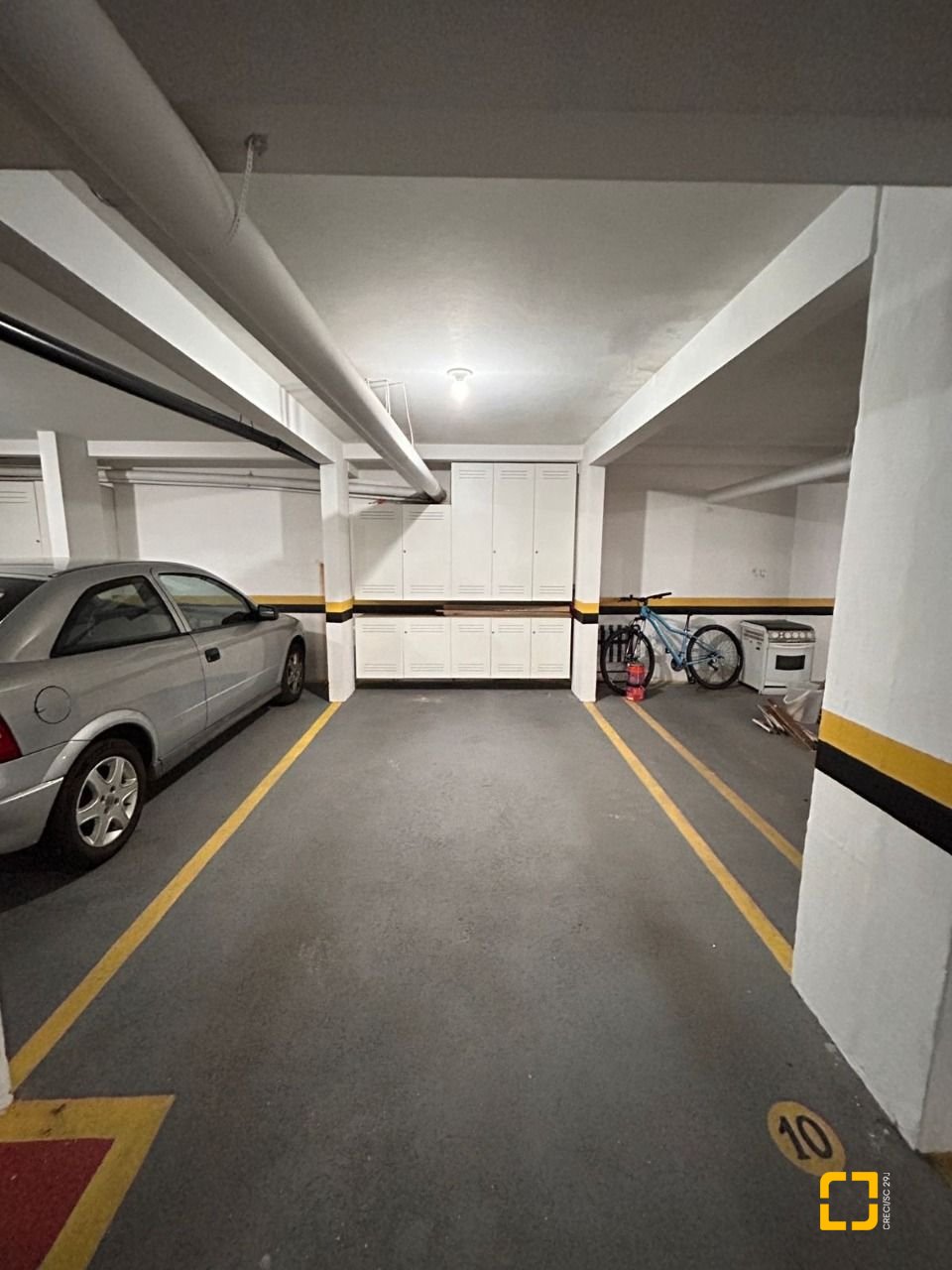 Apartamento com 60m², 3 quartos (sendo 1 suíte), 1 garagem, no bairro Estreito em Florianópolis