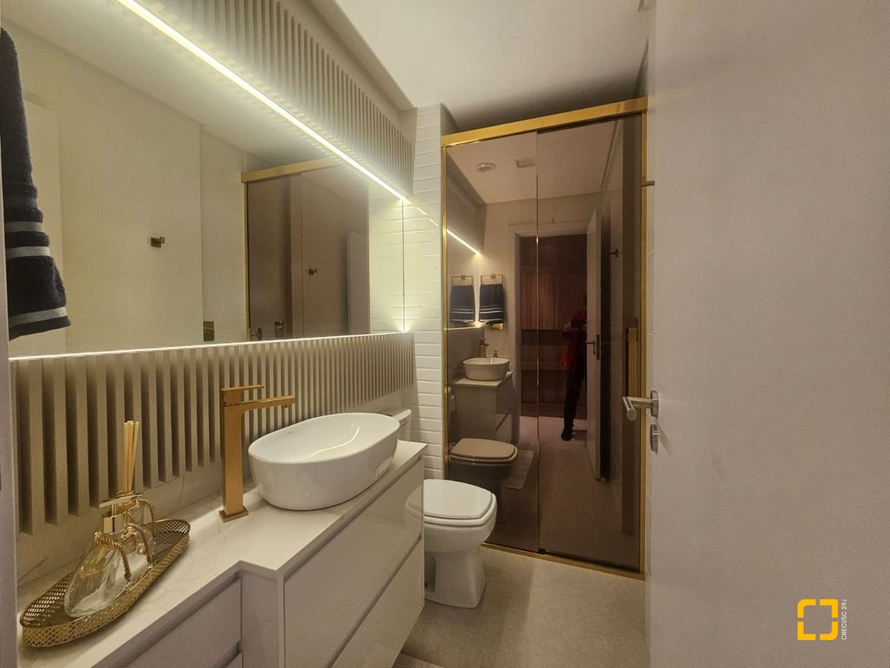 Apartamento com 94m², 4 quartos (sendo 1 suíte), 2 garagens, no bairro Estreito em Florianópolis