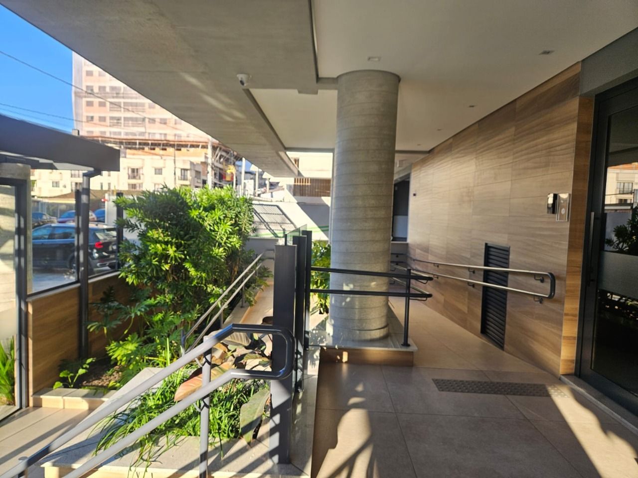 Apartamento com 94m², 4 quartos (sendo 1 suíte), 2 garagens, no bairro Estreito em Florianópolis