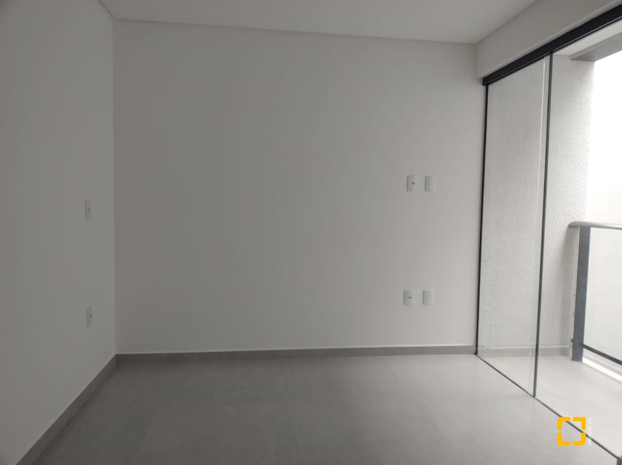 Casa com 360m², 1 quarto, 1 garagem, no bairro Campeche em Florianópolis