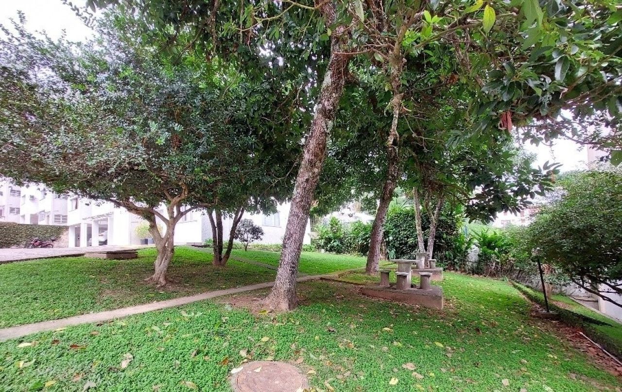 Apartamento com 80m², 3 quartos, 1 garagem, no bairro Trindade em Florianópolis