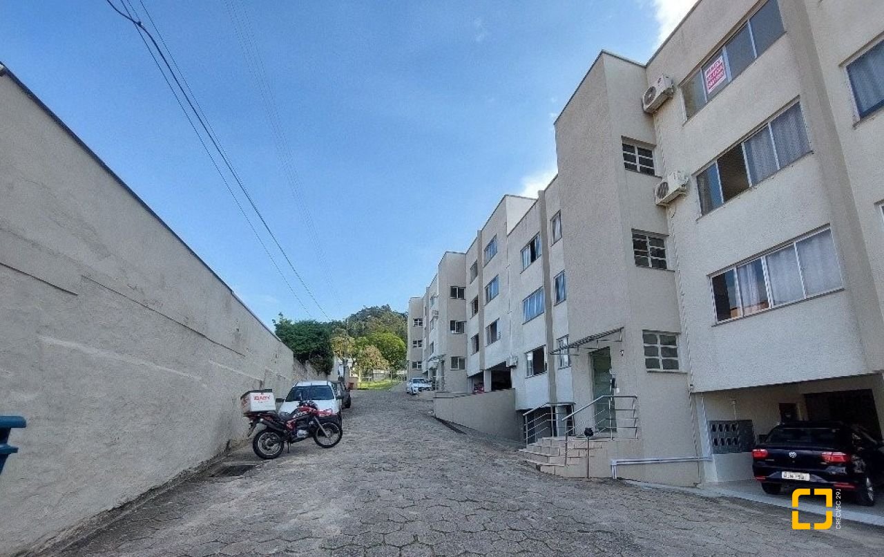 Apartamento com 80m², 3 quartos, 1 garagem, no bairro Trindade em Florianópolis