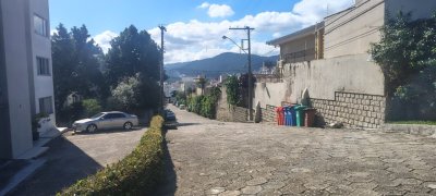 Apartamento com 80m², 3 quartos, 1 garagem, no bairro Trindade em Florianópolis
