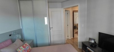 Apartamento com 115m², 4 quartos (sendo 1 suíte), 2 garagens, no bairro Agronômica em Florianópolis
