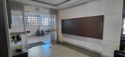 Apartamento com 115m², 4 quartos (sendo 1 suíte), 2 garagens, no bairro Agronômica em Florianópolis