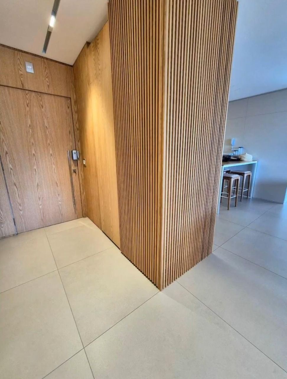 Cobertura com 297m², 3 quartos (sendo 3 suítes), 2 garagens, no bairro Jurerê Internacional em Florianópolis