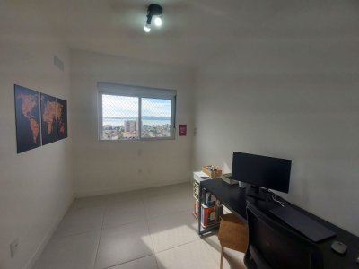 Apartamento com 78m², 3 quartos (sendo 1 suíte), 1 garagem, no bairro Jardim Cidade de Florianópolis em São José