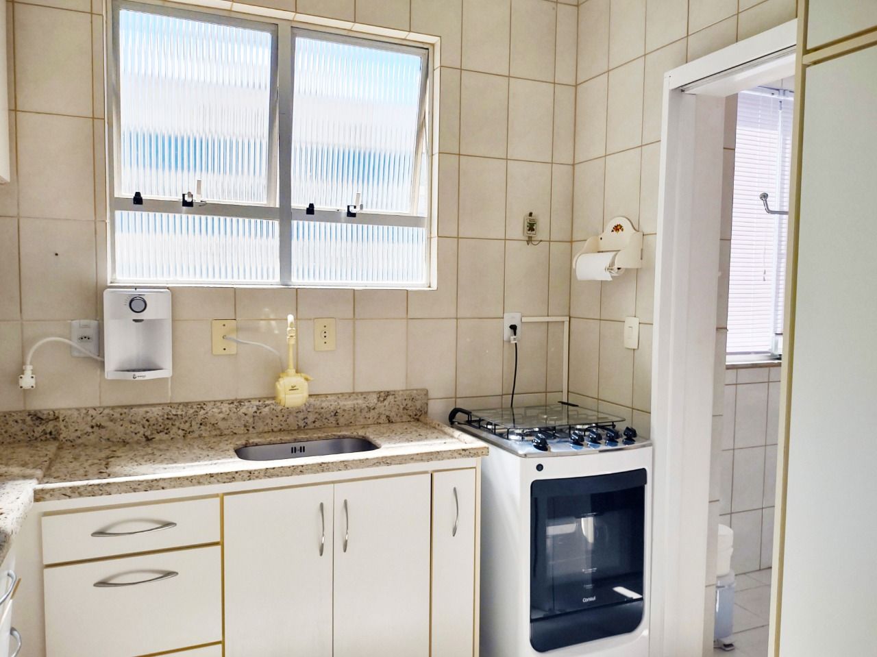 Apartamento com 102m², 4 quartos (sendo 1 suíte), 1 garagem, no bairro Centro em Florianópolis