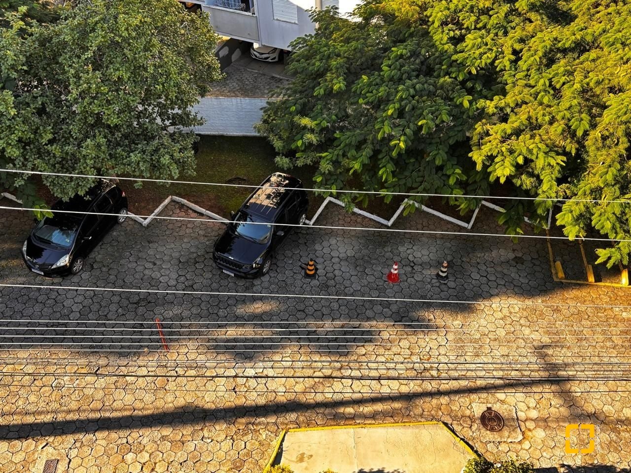 Apartamento com 117m², 5 quartos (sendo 1 suíte), 1 garagem, no bairro Trindade em Florianópolis