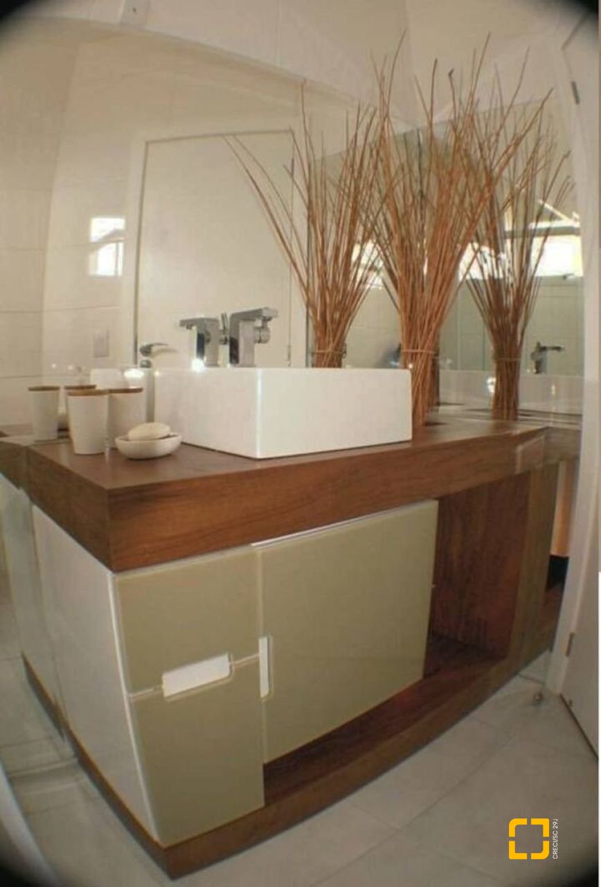 Cobertura com 176m², 3 quartos (sendo 1 suíte), 2 garagens, no bairro Itacorubi em Florianópolis