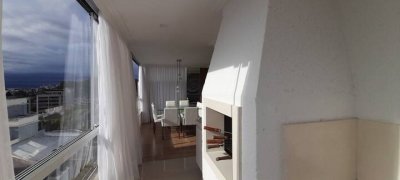 Cobertura com 176m², 3 quartos (sendo 1 suíte), 2 garagens, no bairro Itacorubi em Florianópolis