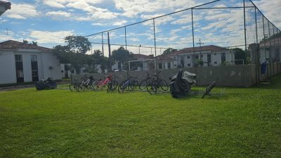 Apartamento com 49m², 2 quartos, 1 garagem, no bairro Canasvieiras em Florianópolis