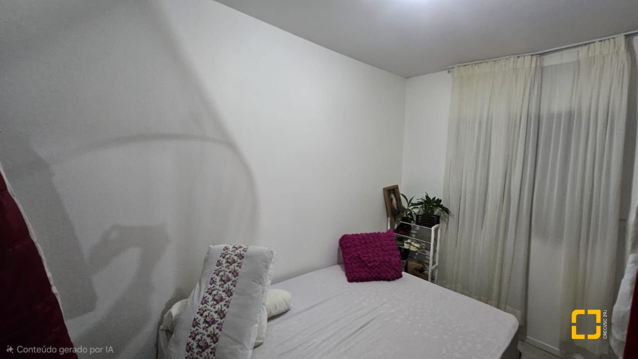 Apartamento com 49m², 2 quartos, 1 garagem, no bairro Canasvieiras em Florianópolis