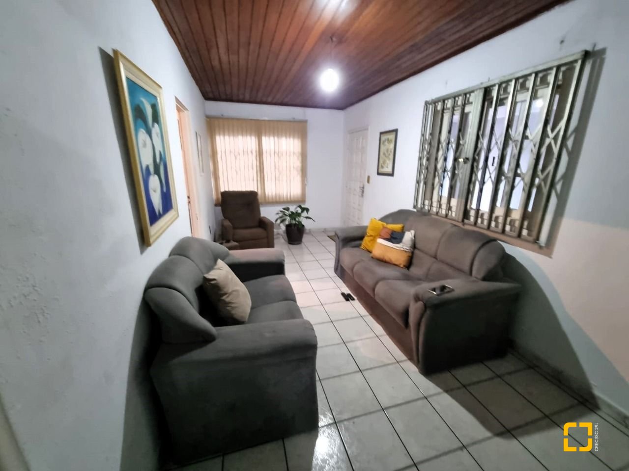 Casa com 180m², 4 quartos, 2 garagens, no bairro Bela Vista em São José