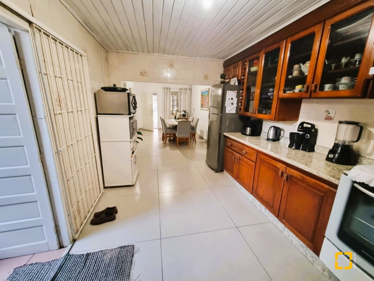 Casa com 180m², 4 quartos, 2 garagens, no bairro Bela Vista em São José
