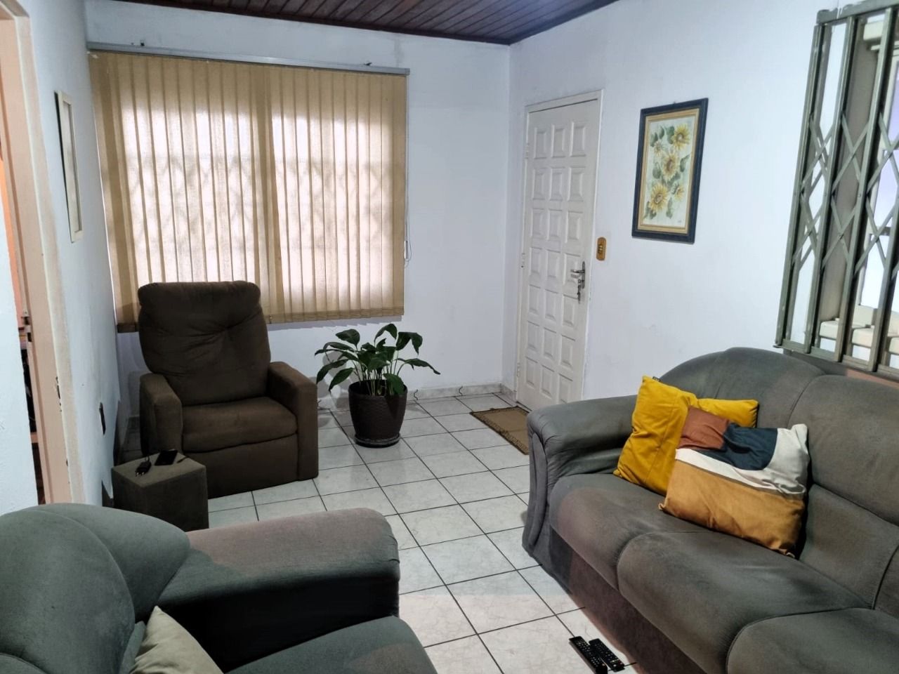 Casa com 180m², 4 quartos, 2 garagens, no bairro Bela Vista em São José