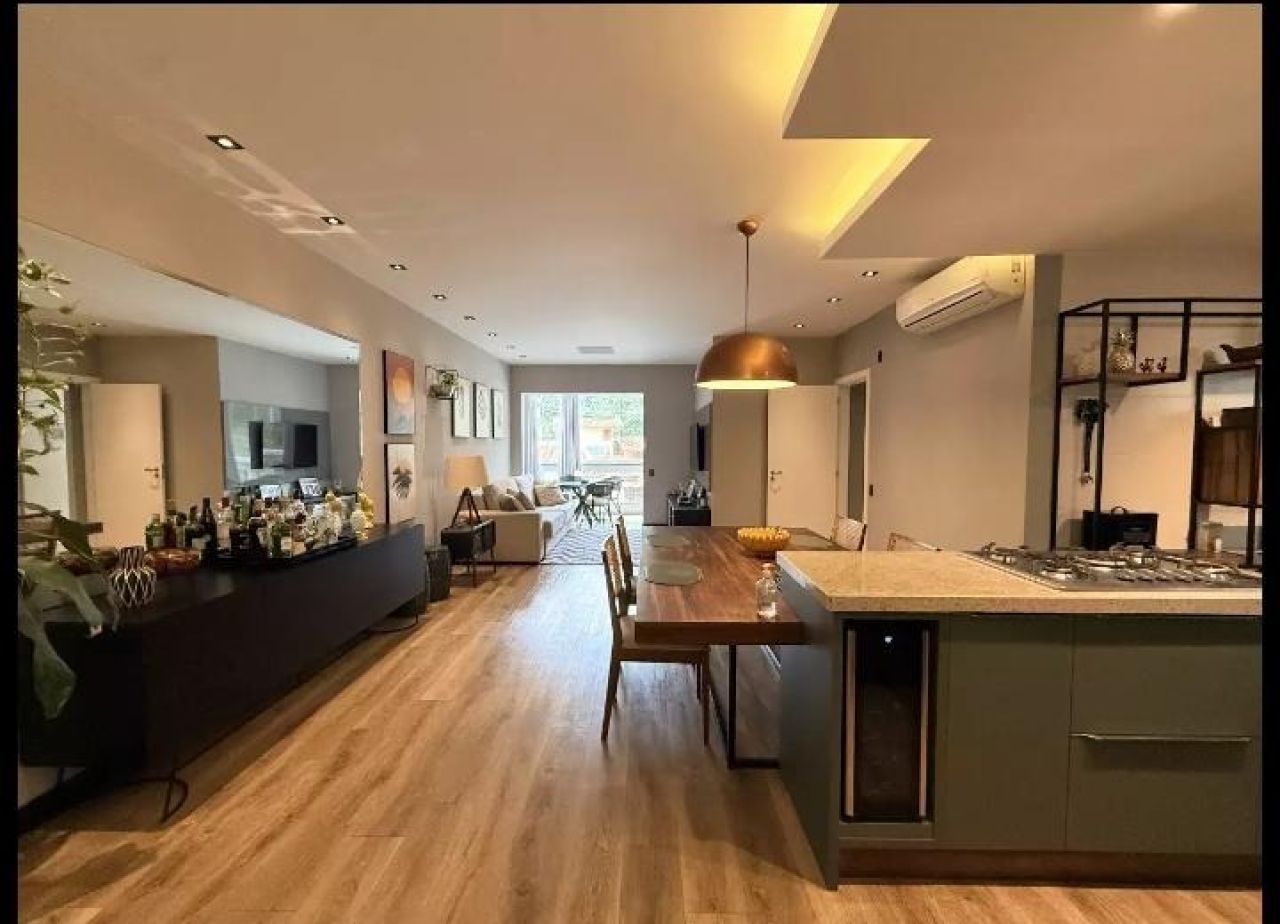 Apartamento com 122m², 3 quartos (sendo 1 suíte), 2 garagens, no bairro Santo Antônio de Lisboa em Florianópolis