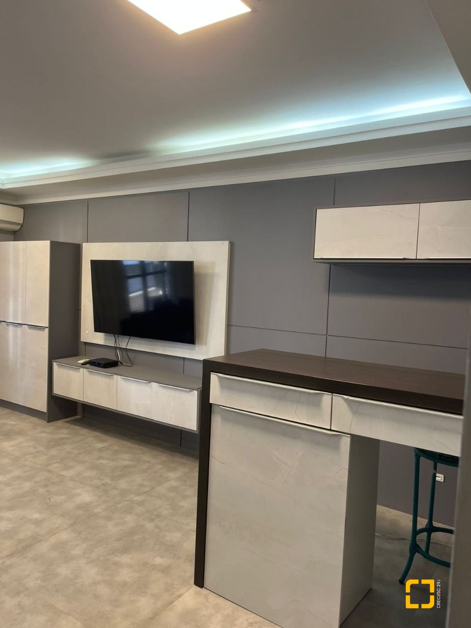 Cobertura com 327m², 5 quartos (sendo 2 suítes), 3 garagens, no bairro Trindade em Florianópolis