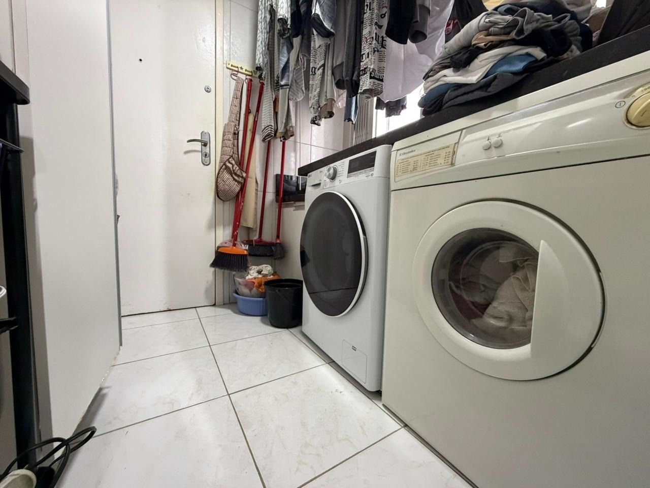 Apartamento com 106m², 4 quartos (sendo 1 suíte), 1 garagem, no bairro Centro em Florianópolis