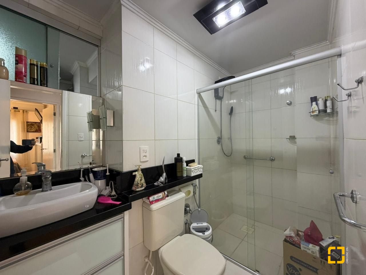 Apartamento com 106m², 4 quartos (sendo 1 suíte), 1 garagem, no bairro Centro em Florianópolis