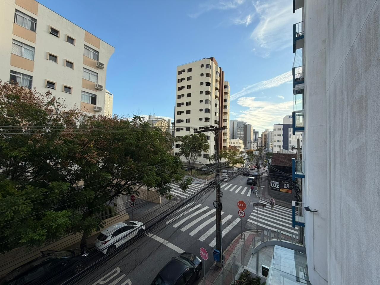 Apartamento com 106m², 4 quartos (sendo 1 suíte), 1 garagem, no bairro Centro em Florianópolis