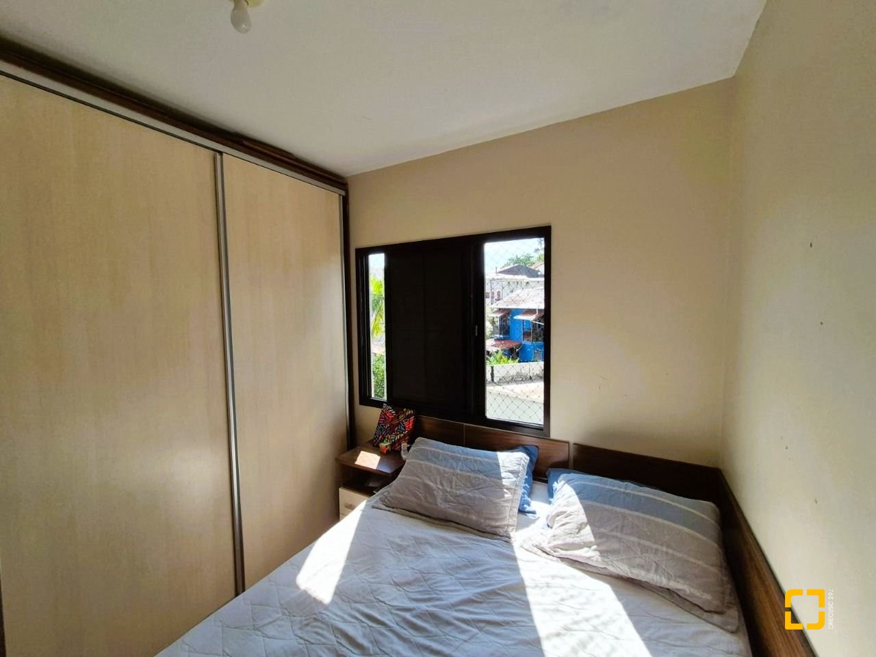 Casa com 230m², 4 quartos (sendo 2 suítes), 2 garagens, no bairro Agronômica em Florianópolis