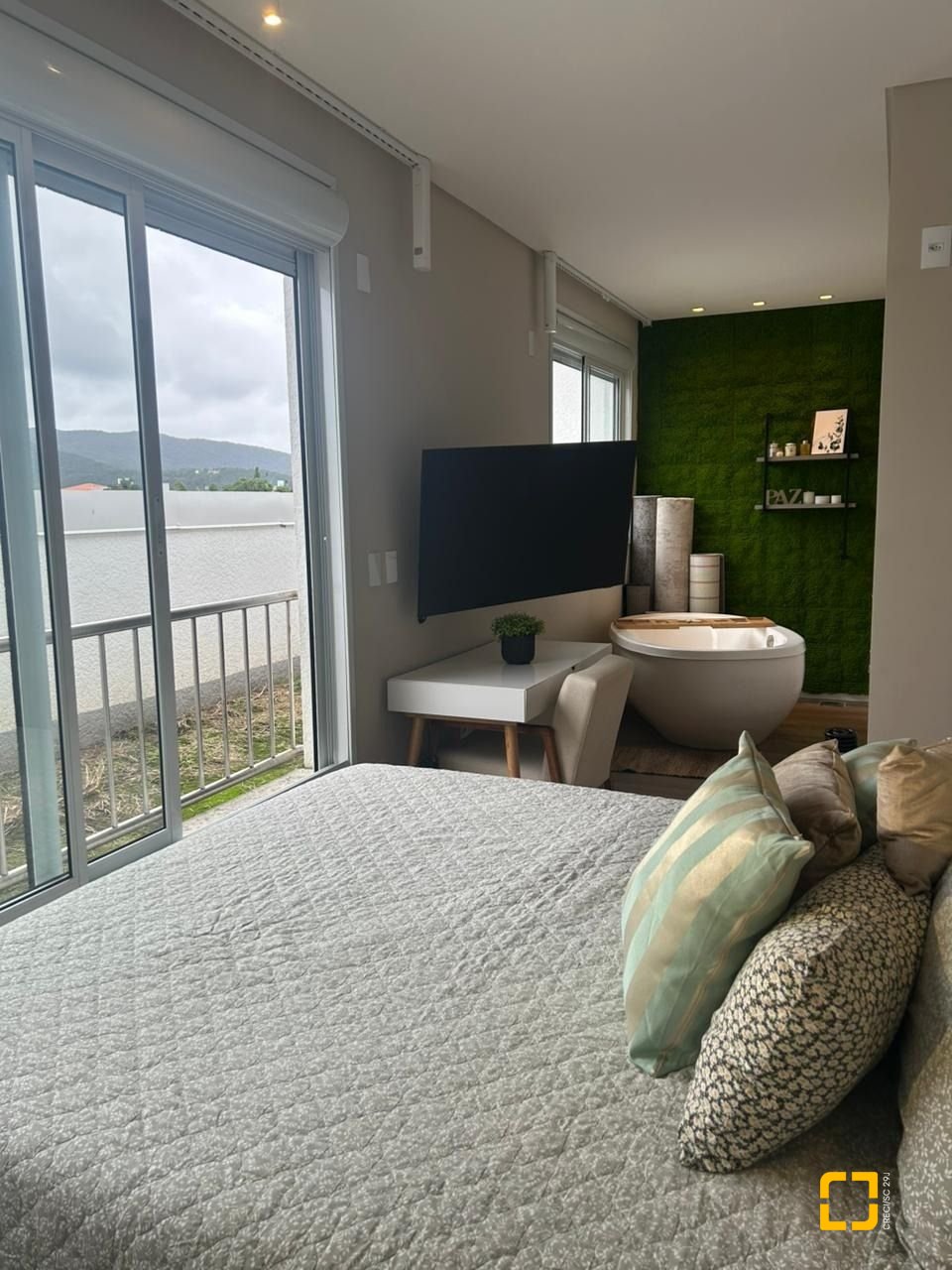 Apartamento com 114m², 3 quartos (sendo 1 suíte), 1 garagem, no bairro Ingleses em Florianópolis