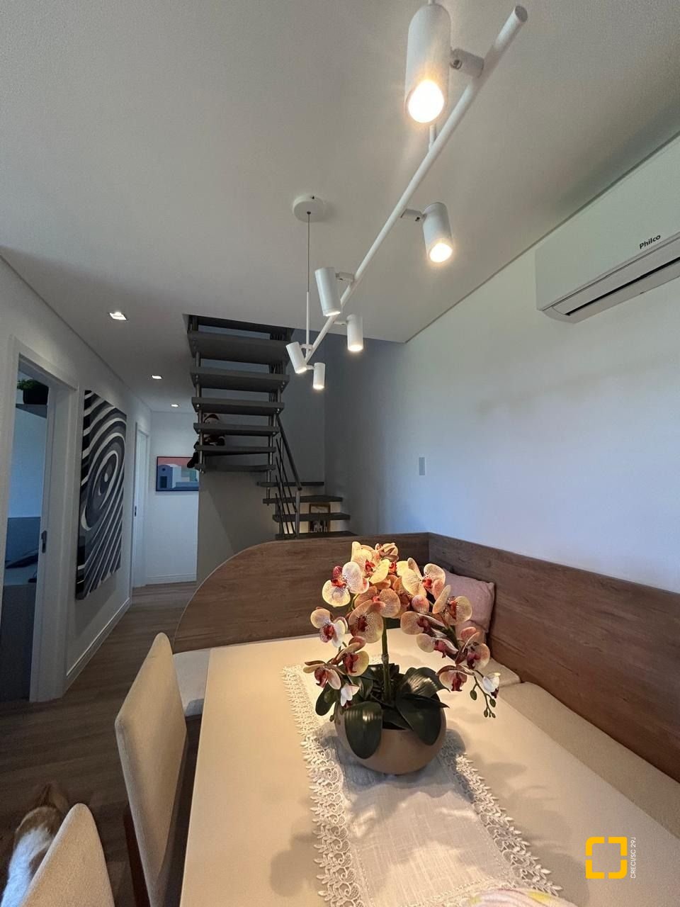 Apartamento com 114m², 3 quartos (sendo 1 suíte), 1 garagem, no bairro Ingleses em Florianópolis