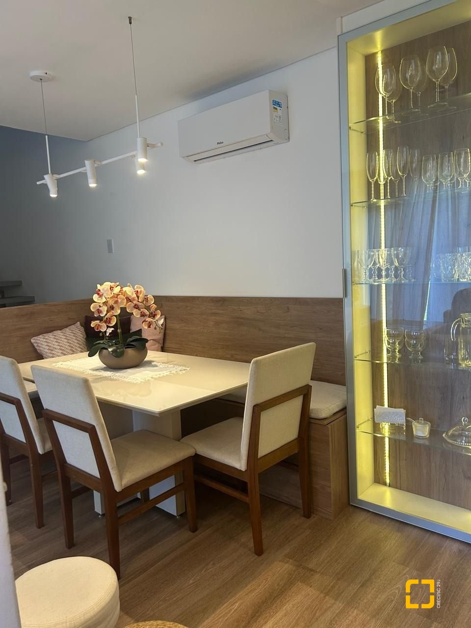 Apartamento com 114m², 3 quartos (sendo 1 suíte), 1 garagem, no bairro Ingleses em Florianópolis