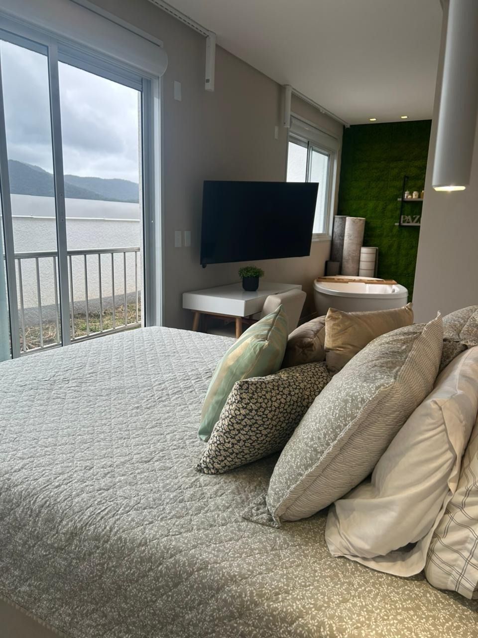 Apartamento com 114m², 3 quartos (sendo 1 suíte), 1 garagem, no bairro Ingleses em Florianópolis