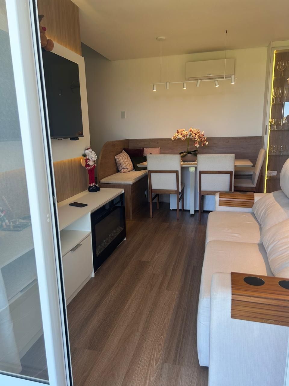 Apartamento com 114m², 3 quartos (sendo 1 suíte), 1 garagem, no bairro Ingleses em Florianópolis